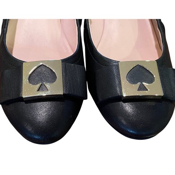 Kate Spade Maline Black Bow Leather Ballet Flats, Gold Spade Detail, Size 6.5M - Picture 2 of 8